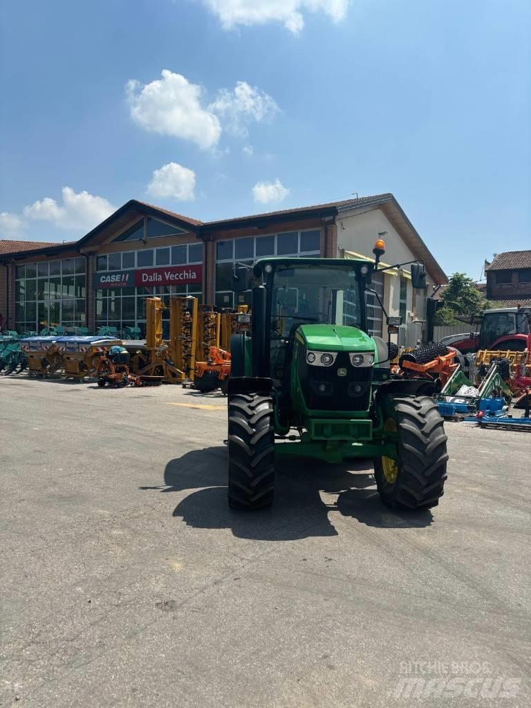 John Deere 6100 MC Tratores Agrícolas usados