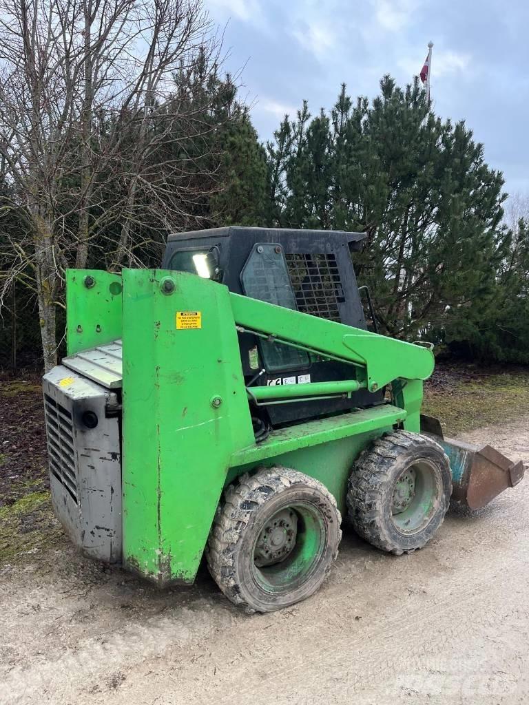 Gehl SL3825 Carregadoras de direcção deslizante
