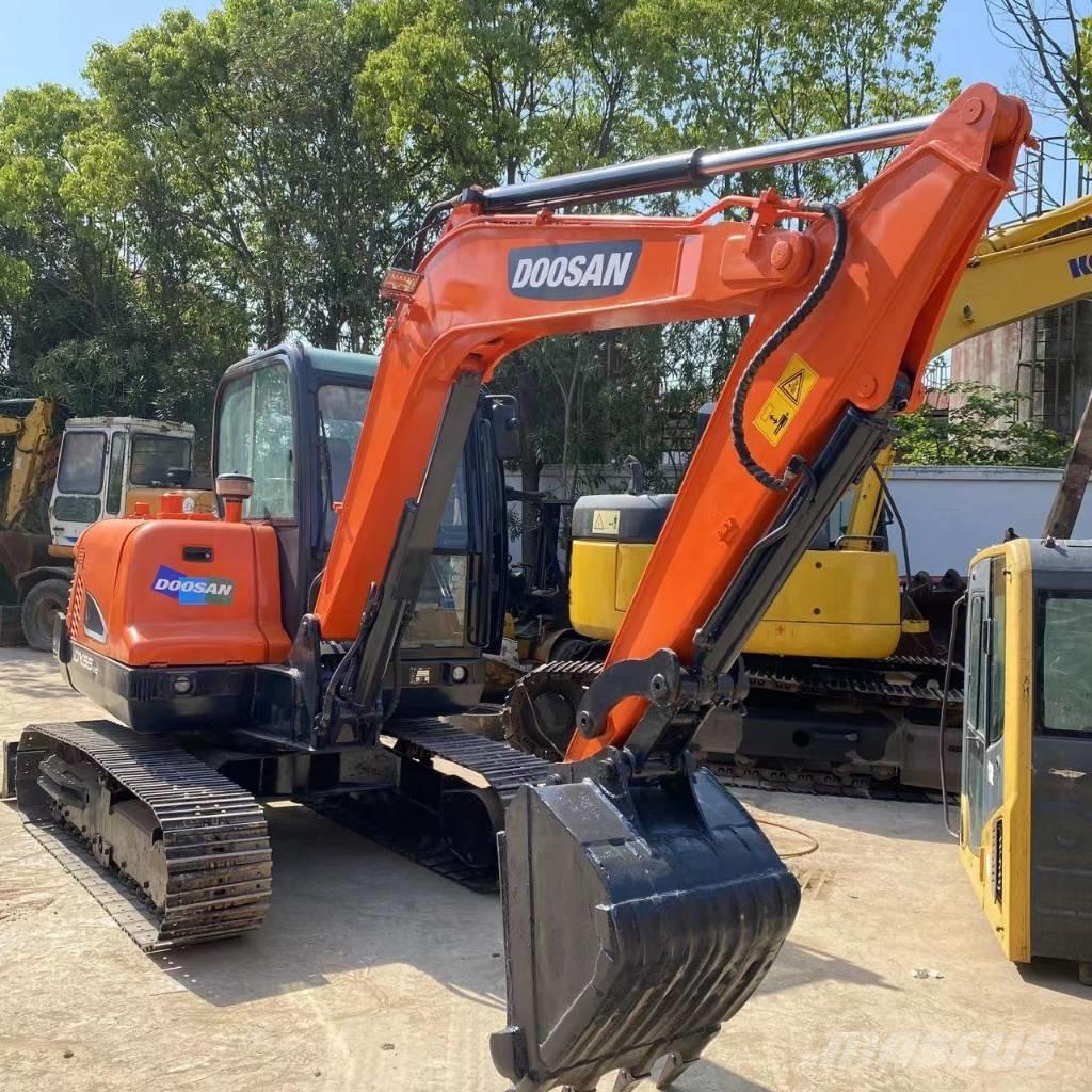 Doosan DX 55 Mini Escavadoras <7t