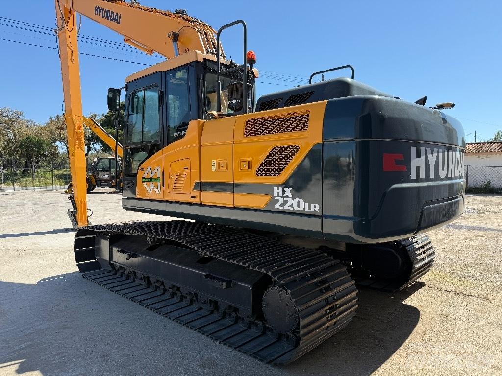 Hyundai HX220 LR Escavadoras de longo alcance