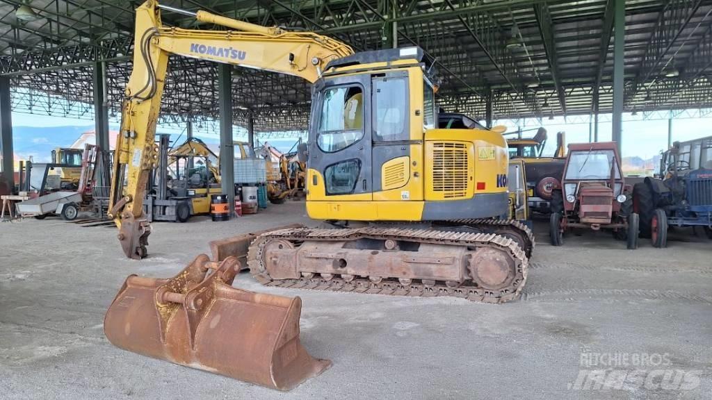Komatsu 138US-8 Escavadoras de rastos
