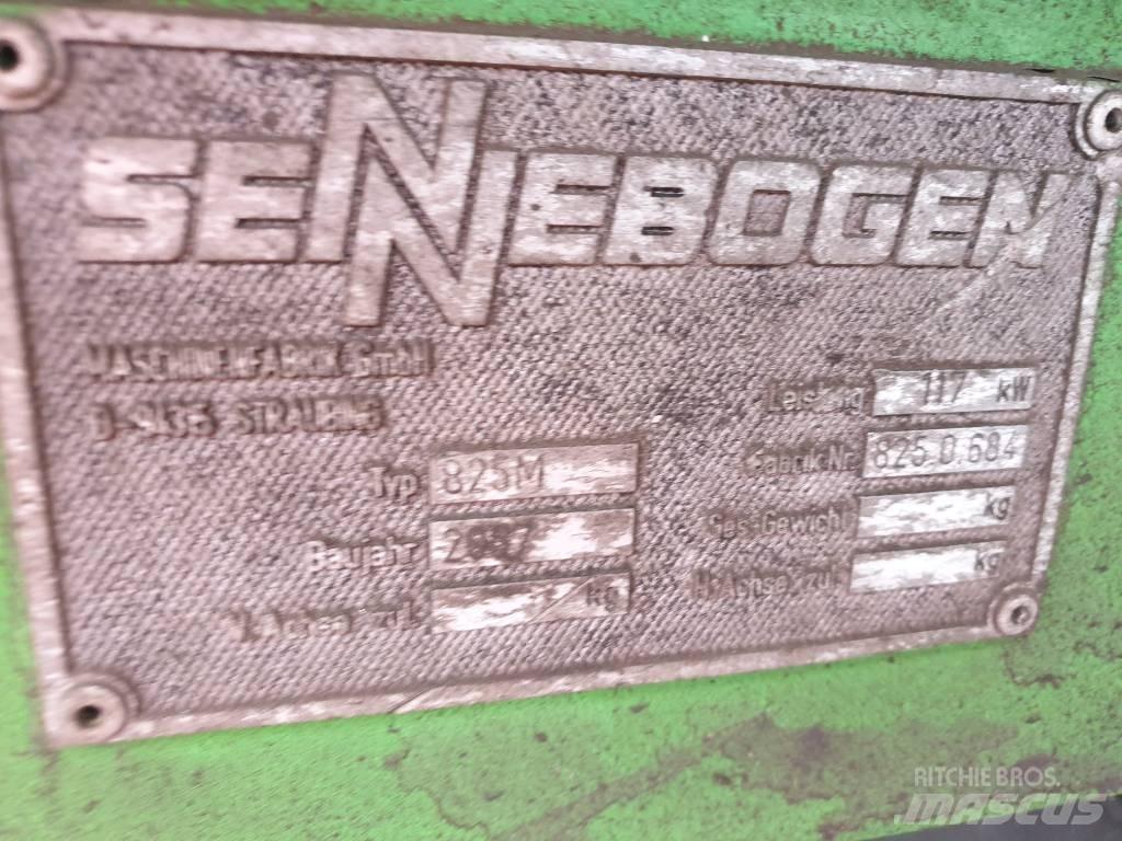 Sennebogen 825M-C Manipuladores de resíduos / indústria