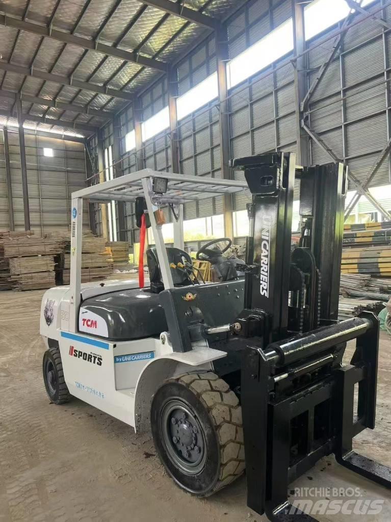 TCM FD50 Empilhadores Diesel
