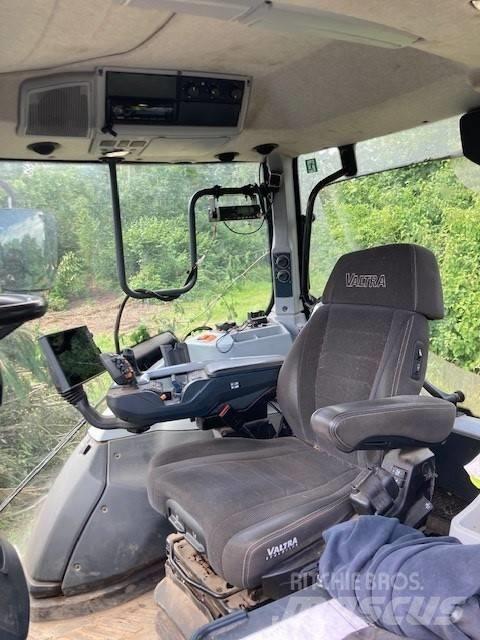 Valtra T235V Tratores Agrícolas usados