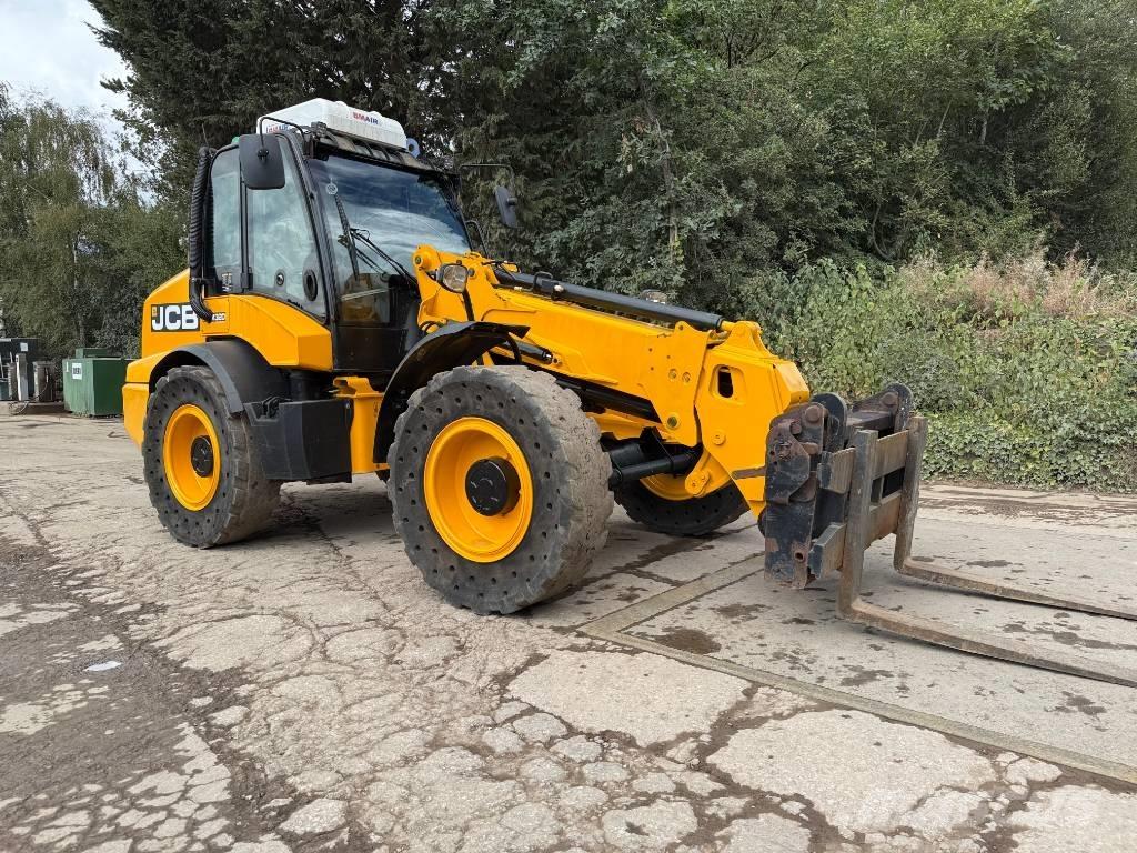 JCB TM 320 S Pás carregadoras de rodas