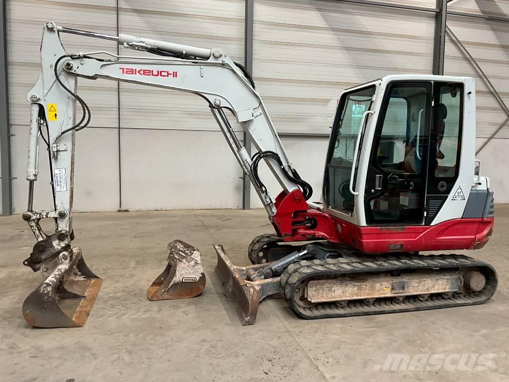 Takeuchi TB 250 Mini Escavadoras <7t