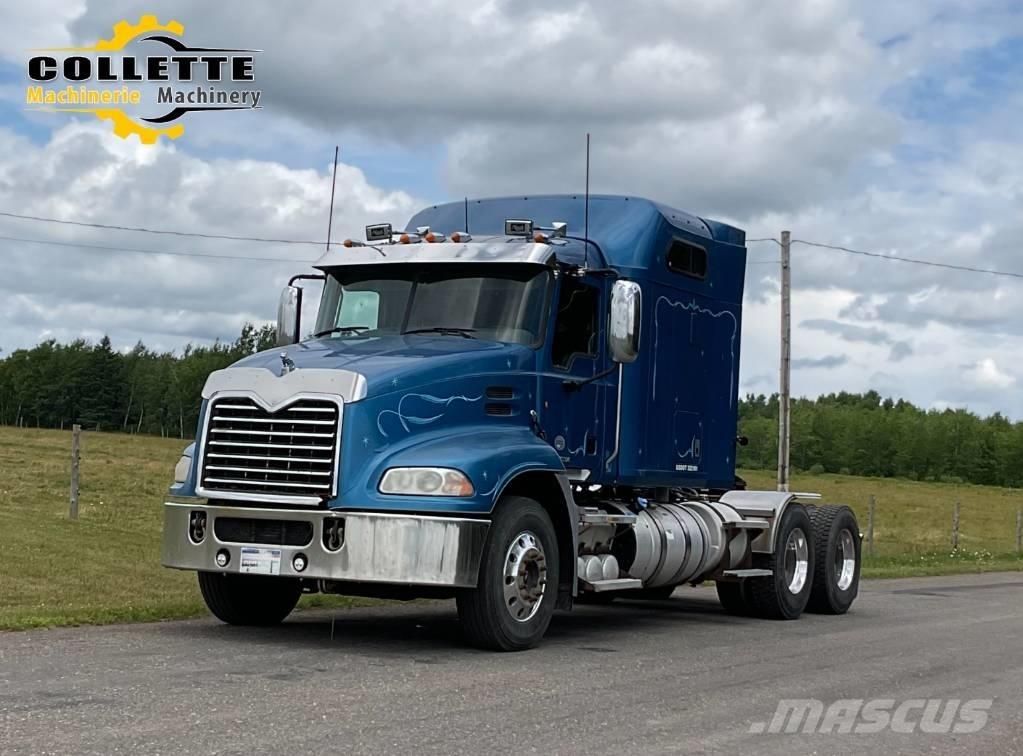 Mack CXU 613 Tractores (camiões)