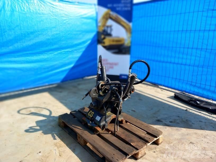 Komatsu PC88MR-8 Rotadores