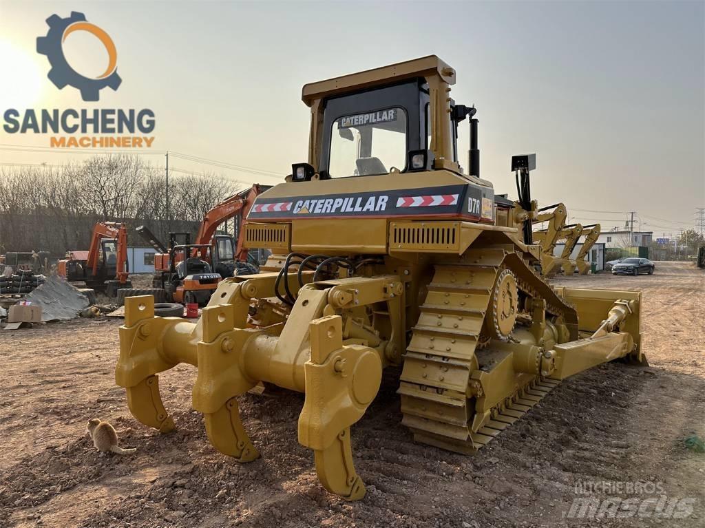 CAT D7R Dozers - Tratores rastos