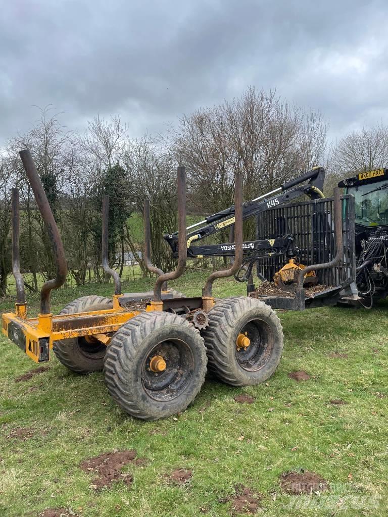 Valtra N122 Tratores Agrícolas usados