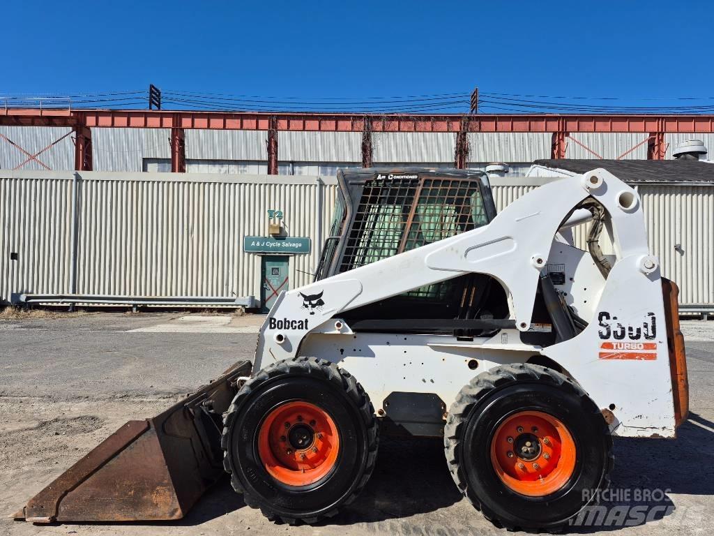 Bobcat S 300 Carregadoras de direcção deslizante