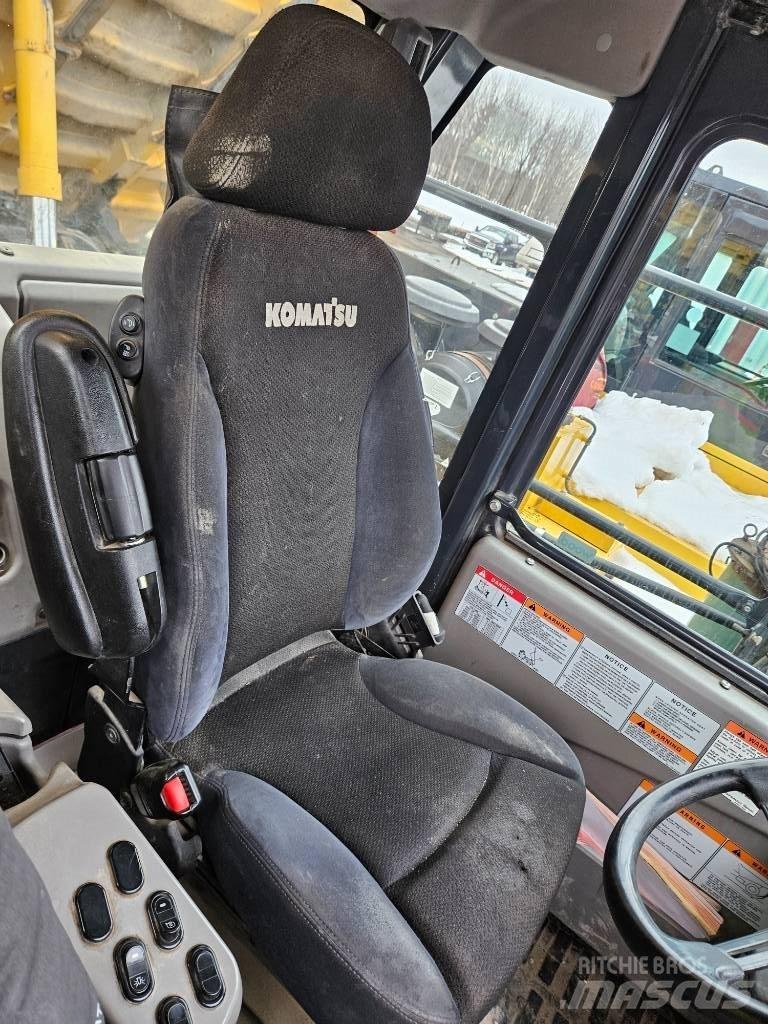 Komatsu HD465-8 Dumpers de obras