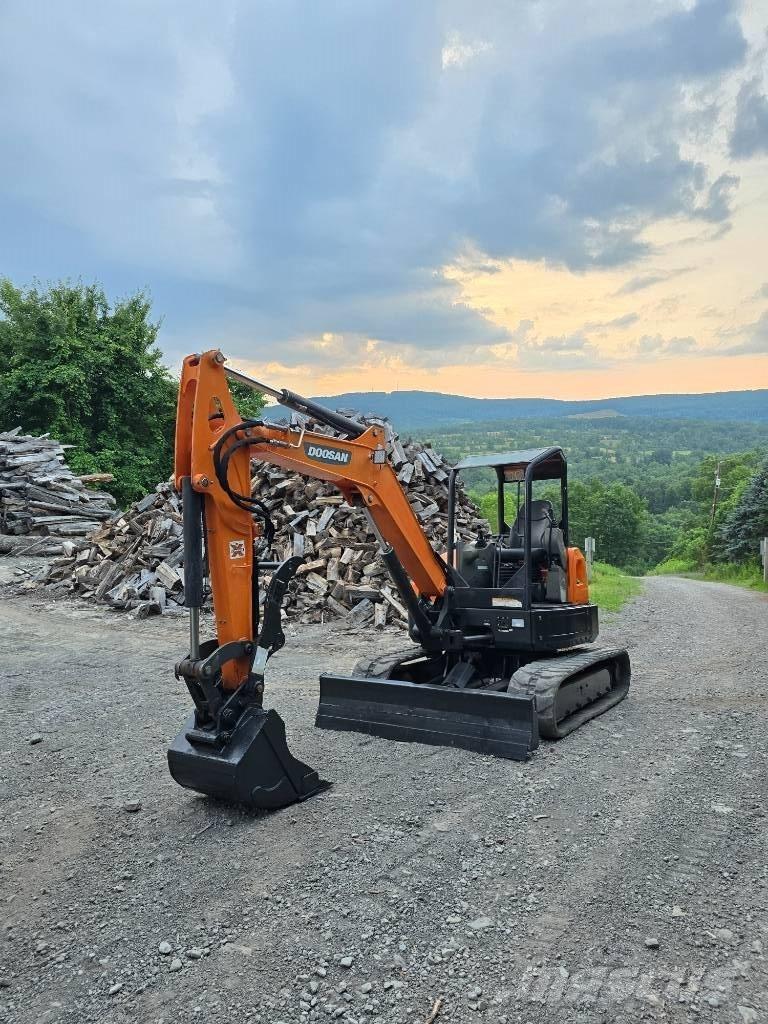 Doosan DX 50 Z Escavadoras de rastos