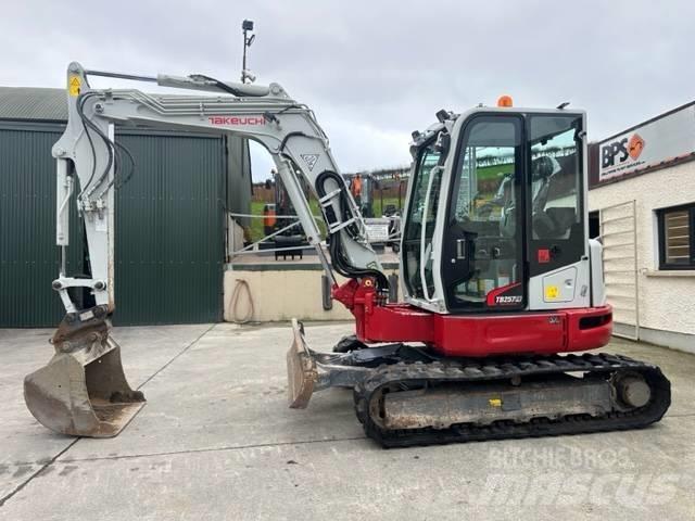 Takeuchi TB 257 FR Mini Escavadoras <7t