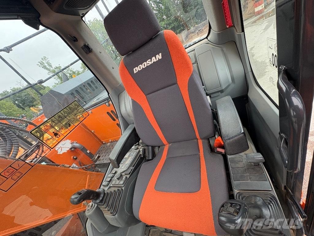 Doosan DX140LCR-5 Escavadoras de rastos