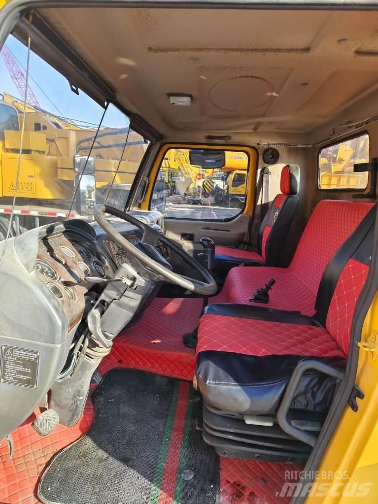 XCMG QY 60 K Gruas Todo terreno