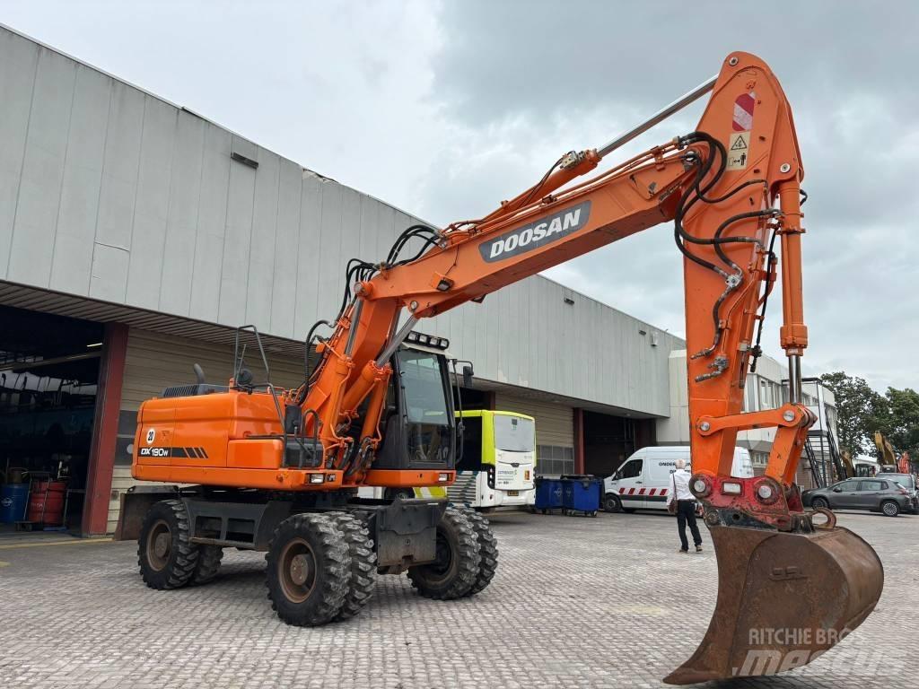 Doosan DX 190 W Escavadoras de rodas
