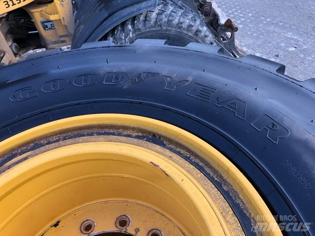 Goodyear 750/65R25 Pneus, Rodas e Jantes