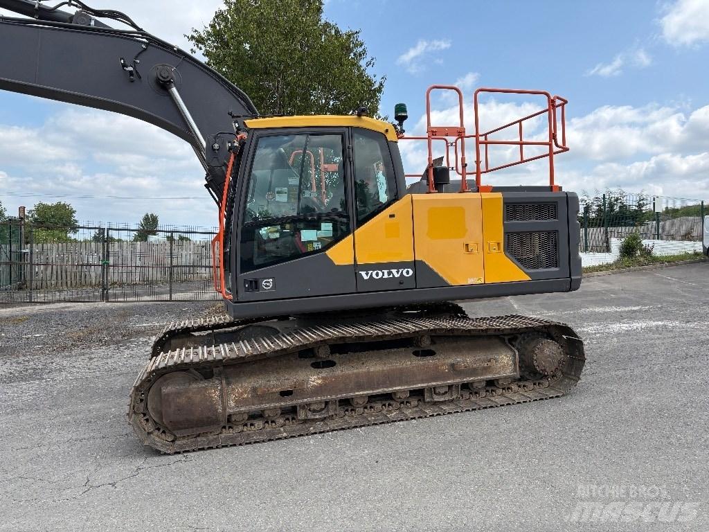 Volvo EC 200 Escavadoras de rastos
