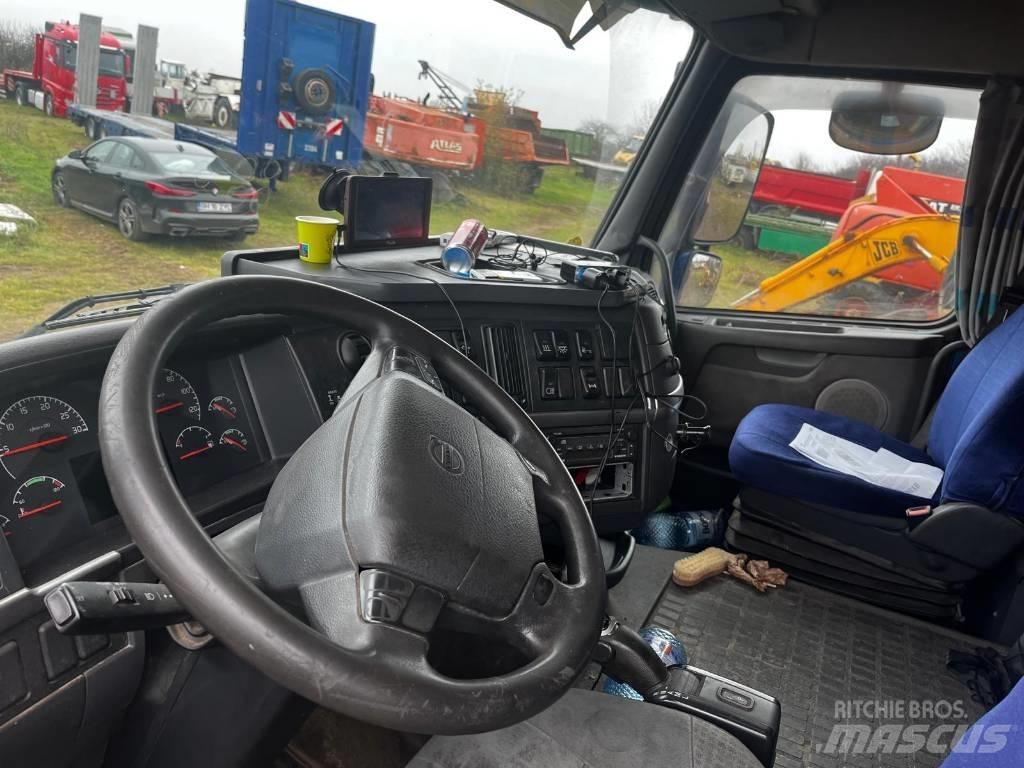 Volvo FH 12 460 Camiões de caixa fechada
