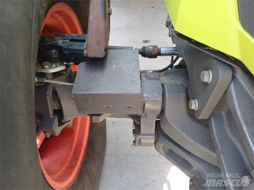 CLAAS Axion 850 Tratores Agrícolas usados