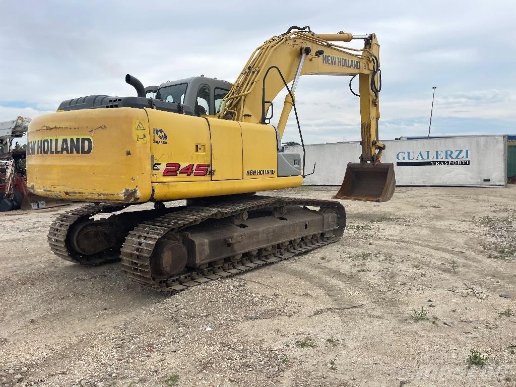 New Holland 245B Escavadoras de rastos