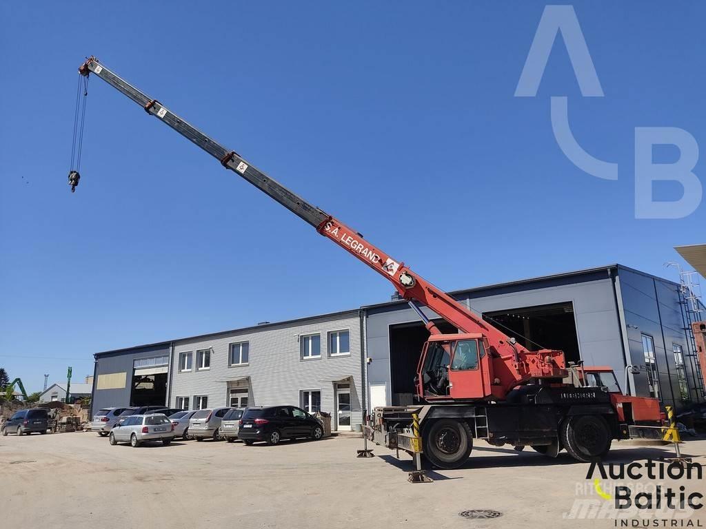 Liebherr LTM 1025 Gruas Todo terreno
