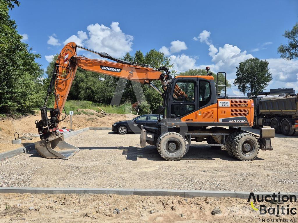 Doosan DX 170 W-5 Escavadoras de rodas