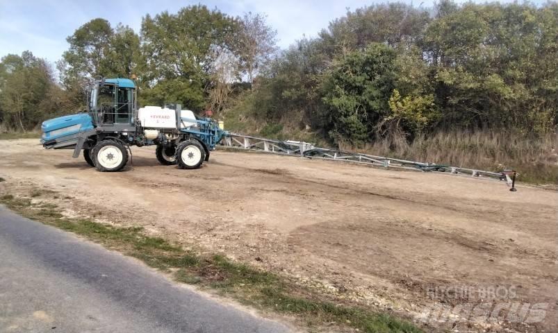 Evrard Alpha 2500 Pulverizadores Automotrizes