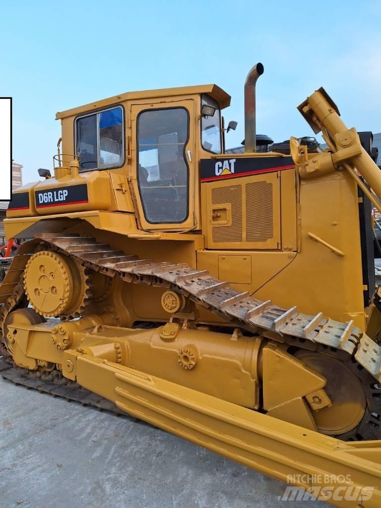 CAT D 6 R LGP Dozers - Tratores rastos