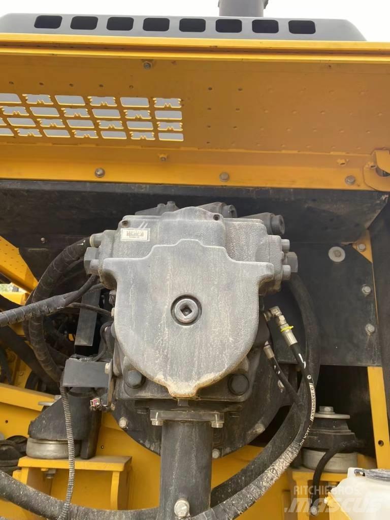 Komatsu 450LC-8 Escavadoras de rastos