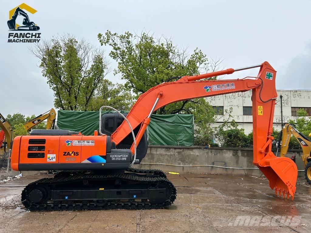 Hitachi ZX200 Escavadoras Midi 7t - 12t