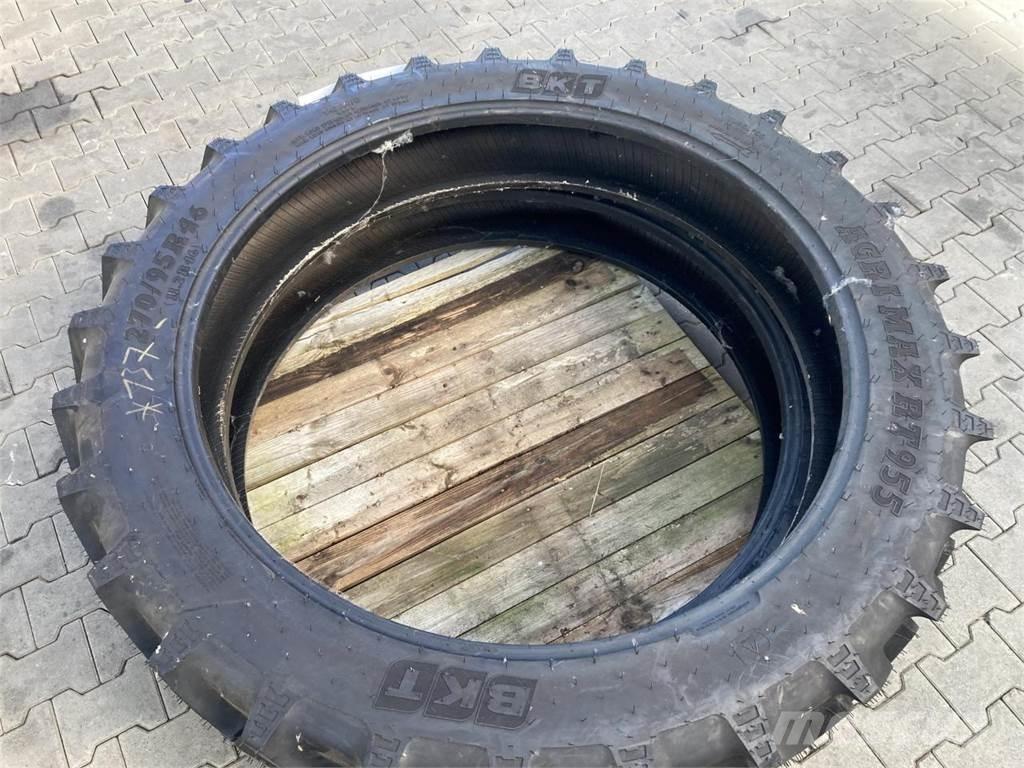 BKT 270/95R46 Pneus Agrícolas