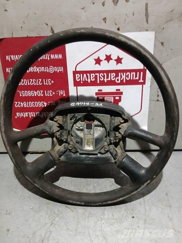 Scania 124   1411436 Cabines e interior