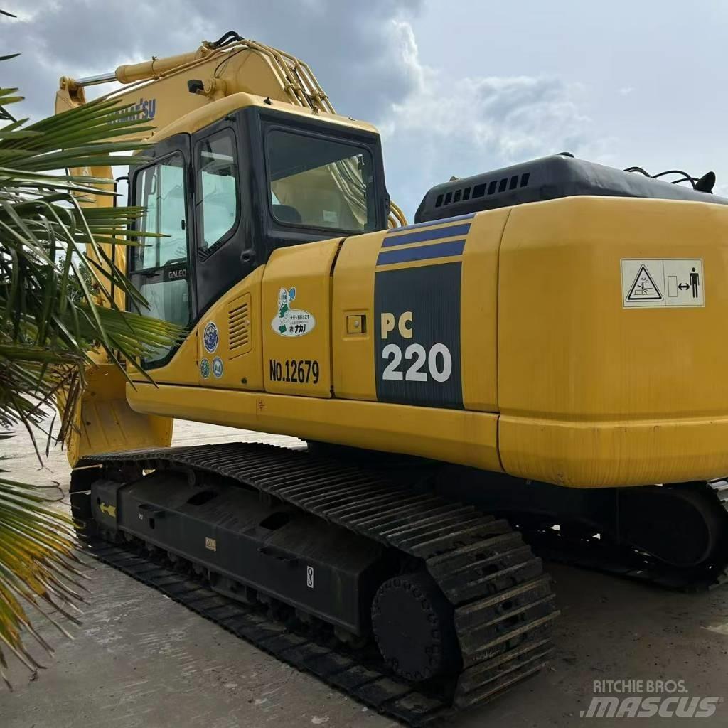 Komatsu 220-7 Escavadoras de rastos