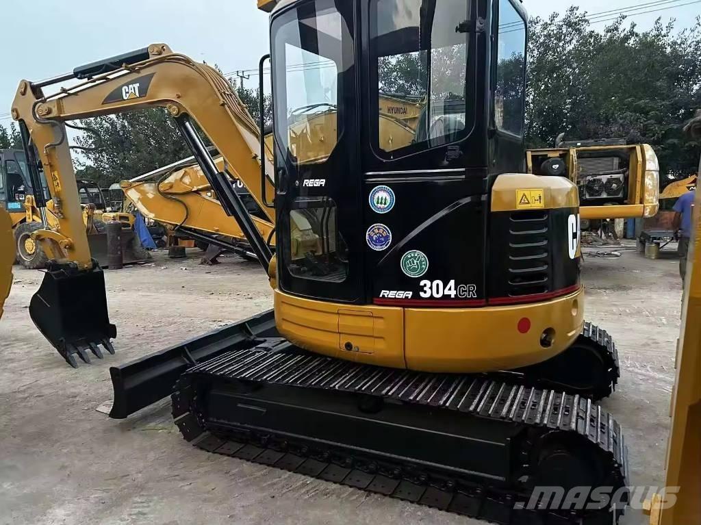 CAT 304 CR Mini Escavadoras <7t