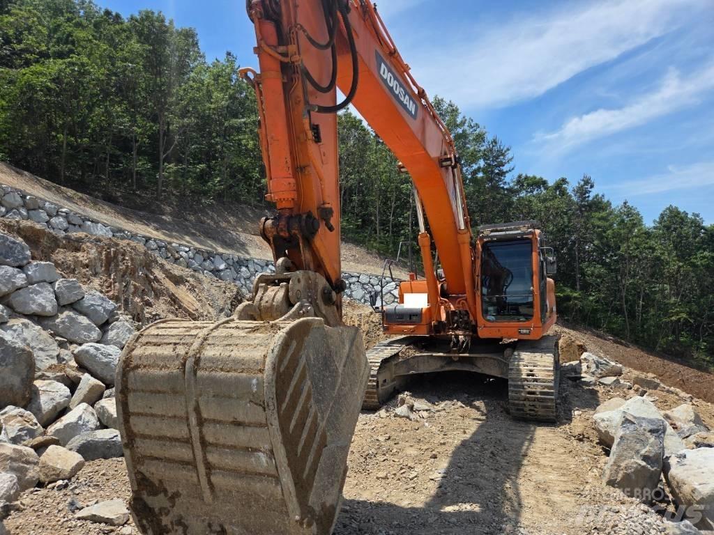 Doosan DX 300 LCA Escavadoras de rastos