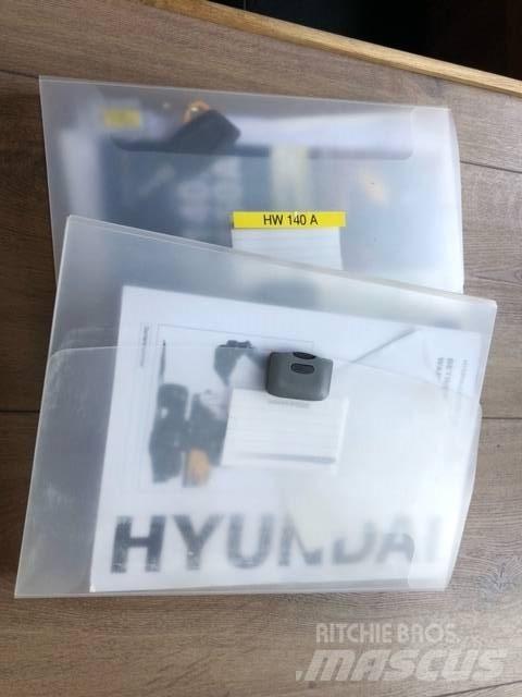 Hyundai HW 140 A Escavadoras de rodas