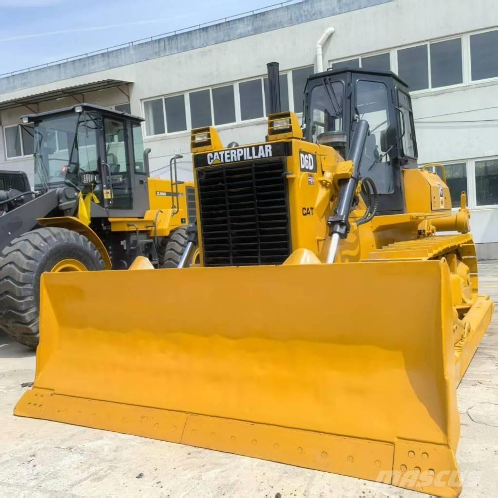 CAT D 6 D Dozers - Tratores rastos