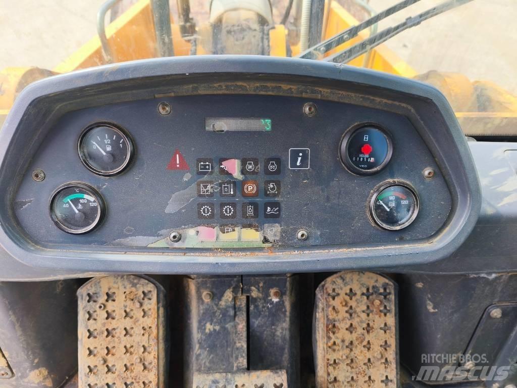 Liebherr LR 634 Pás Carregadoras de rastos