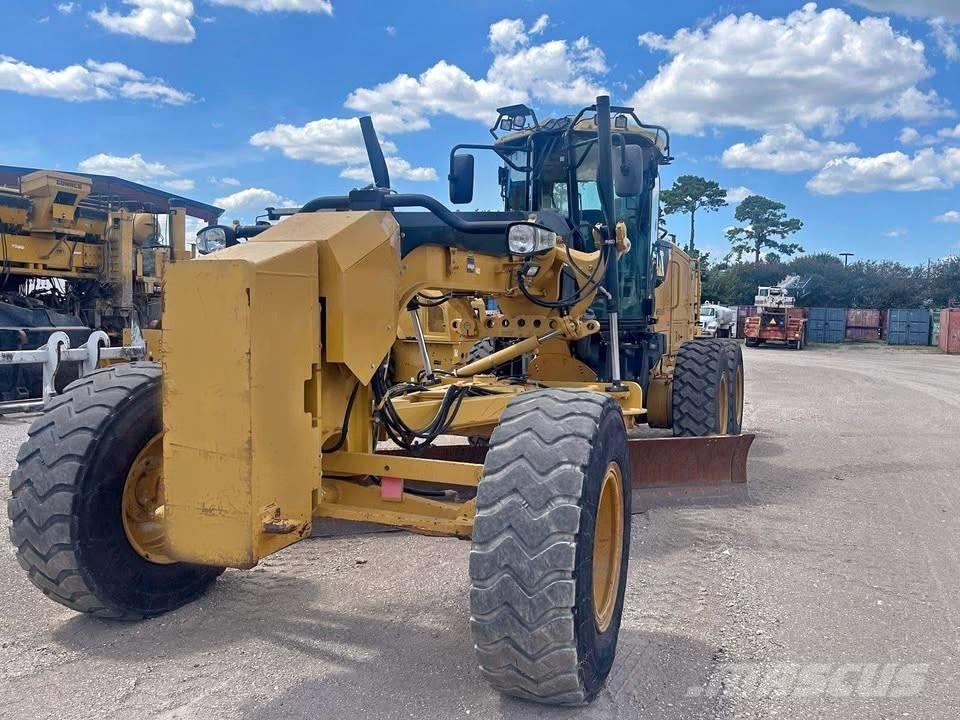 CAT 140 M 2 Motoniveladoras