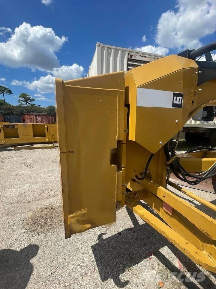 CAT 140 M 2 Motoniveladoras