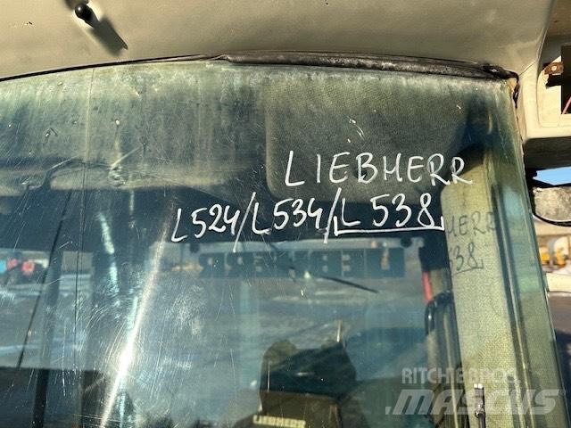 Liebherr L 538 CAB Cabines e interior máquinas construção