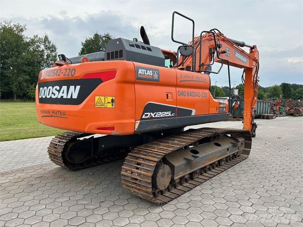 Doosan DX225LC-5 Escavadoras de rastos