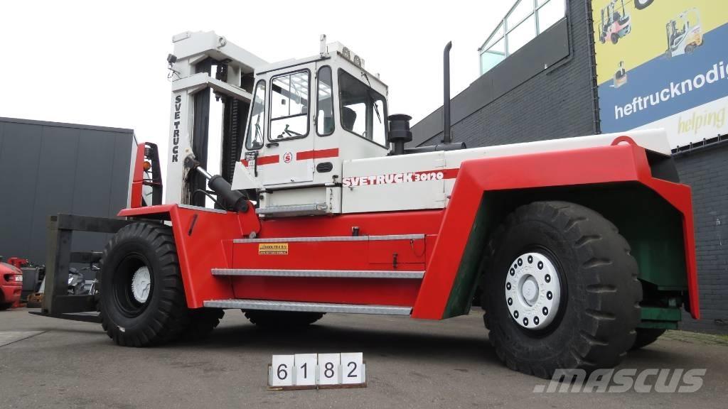 Svetruck 30120/46 Empilhadores Diesel