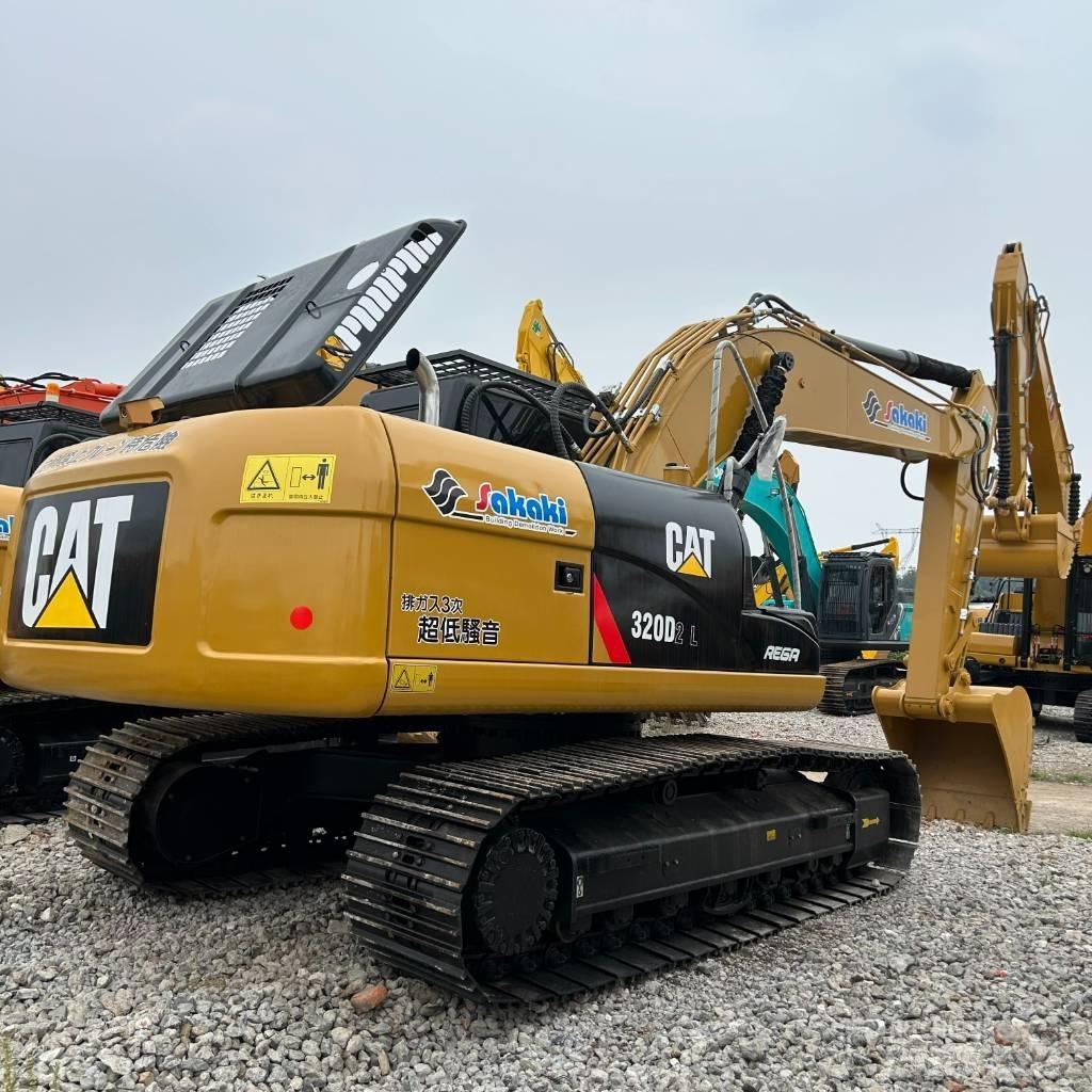 CAT 320D2L Escavadoras de rastos
