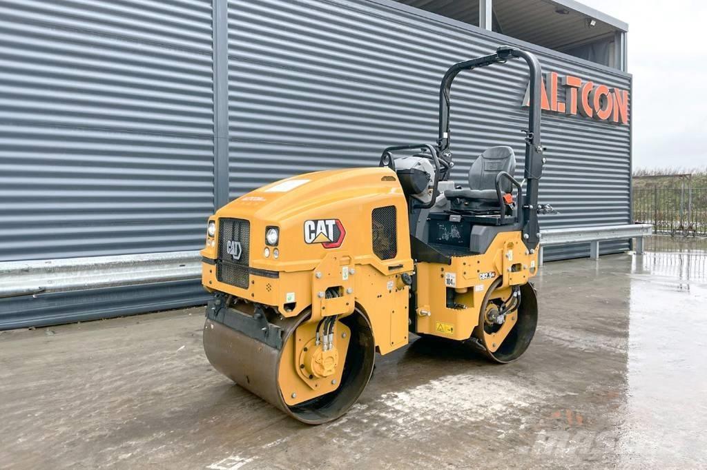 CAT CB2.5 GC Cilindros Compactadores tandem
