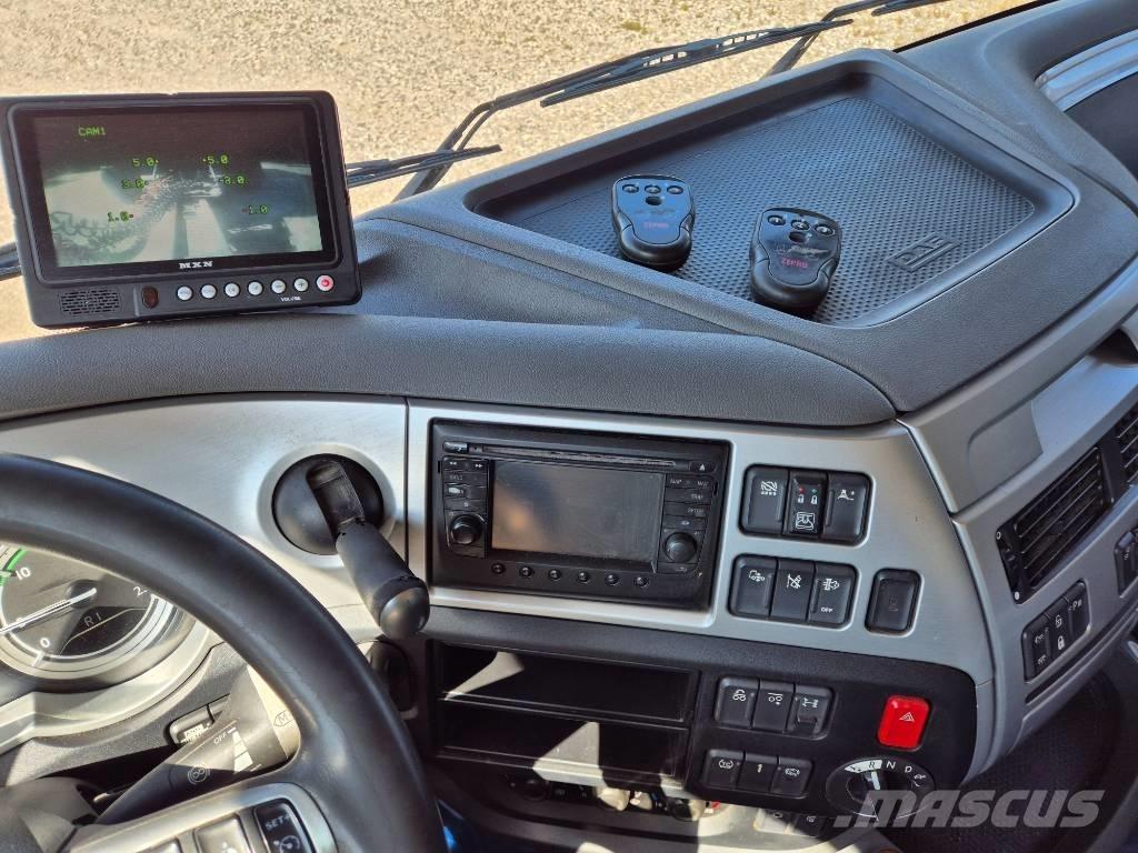DAF XF 460 6x2 // Lift Camiões de caixa fechada