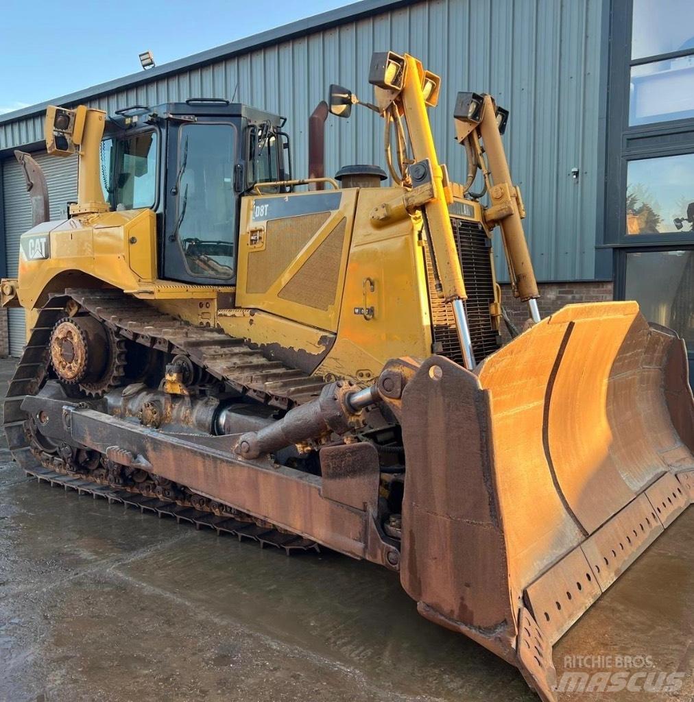 CAT D 8 T Dozers - Tratores rastos