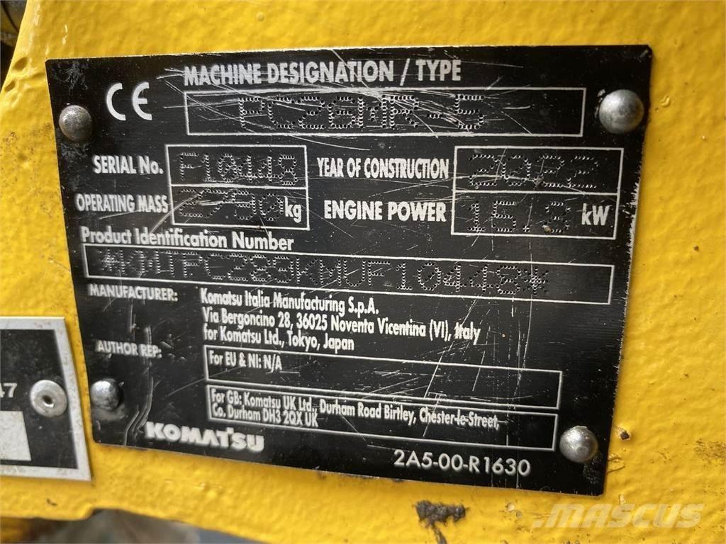 Komatsu PC26MR-5 Escavadoras de rodas